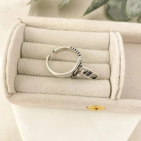 925 Sterling Silver Zipper Ring Zip Design Ring Unique Ring Geometric Fun Ring - Picture 5 of 8